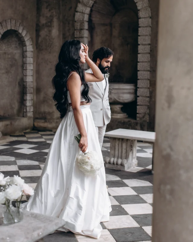 What a truly beautiful day celebrating S&A! ✨ Aren’t they just gorgeous?
#weddingphotographyinspiration #surreywedding#wottonhouse#surreylife#weddingphotographerinsurreu